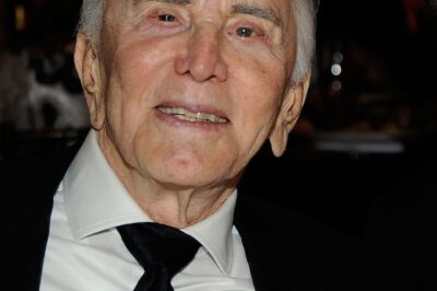 ¿Puedes reconocerlo?: ¡Un ícono de Hollywood que vivió una vida larga y notable!
