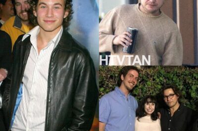 ASOMBROSO! El JOVEN DE ‘HOME IMPROVEMENT’ QUE SE DESAPARECIÓ AHORA APARECE CAMBIADO—LA HISTORIA DETRÁS DE SU INCREÍBLE TRANSFORMACIÓN Y EL MISTERIO DE SU AUSENCIA 😱💥 El joven actor de ‘Home Improvement’, que en su tiempo fue considerado una gran promesa, desapareció de la vida pública dejando un vacío de misterio. Ahora, años después, su nueva imagen ha dejado a los fans sorprendidos. ¿Qué ocurrió detrás de su cambio radical? ¿Por qué se alejó de las cámaras? Este giro inesperado tiene muchas preguntas que aún no tienen respuestas claras. 😨🥵 ¿Quieres saber cómo se desarrolló este momento intenso e innovador? ¡Haz clic a continuación para leer todos los detalles impactantes del encuentro que ha causado revuelo en el mundo de los medios! 👇👇