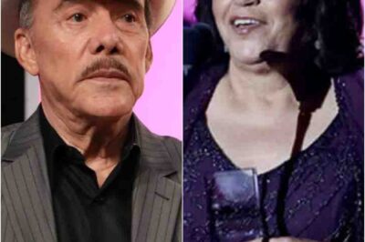 Doña Rosa, madre de Jenni Rivera, causó conmoción al revelar por primera vez la verdadera razón que llevó al divorcio de Don Pedro Rivera después de 42 años de convivencia.