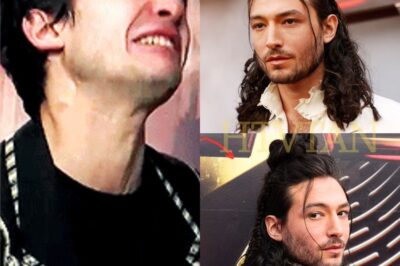 EZRA MILLER EXPRESA REMORDIMIENTO POR SU PASADO Y PLANEARÍA SU REGRESO A HOLLYWOOD: ¿UN NUEVO COMIENZO O UN RIESGO? 🎥⚡ Después de varios años en el ojo del huracán, Ezra Miller ha reconocido su “gran remordimiento” por las controversias que rodearon su vida personal y profesional. En una declaración impactante, el actor se abre sobre su posible regreso a Hollywood. ¿Está este regreso un paso hacia su redención o es un riesgo que podría destruir lo que queda de su carrera? ¿Quieres conocer los detalles sobre el regreso de Ezra Miller y su deseo de dejar atrás su pasado? Haz clic aquí para leer más sobre sus planes. 👇👇