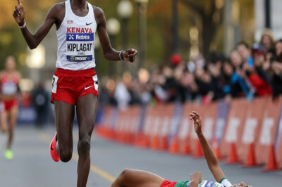 La mexicana cayó al suelo de agotamiento… la keniana celebraba el oro, pero los gritos de la afición